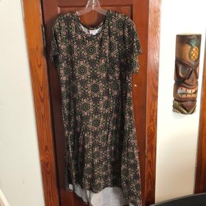 XL Lularoe Carly